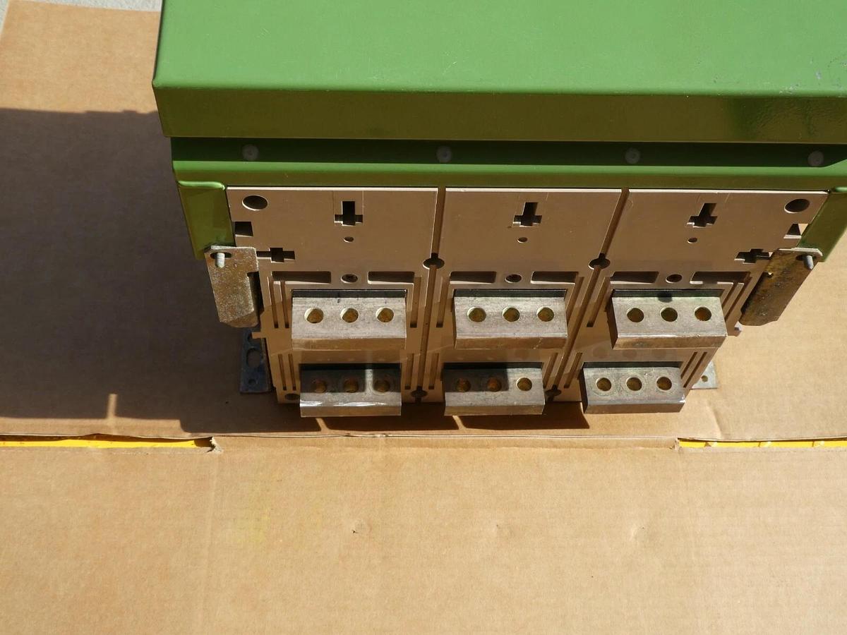 Used Merlin Gerin MP20H2 2000A  Masterpact Circuit Breaker 2000 Amp w/ Shunt MP20 H2