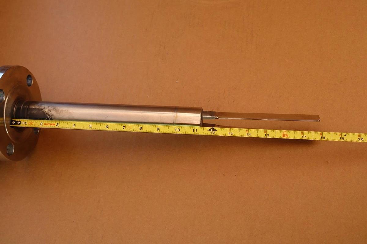 Used ENDRESS + HAUSER Liquid Level Sensor FTM31D-A5KM13 FTM31DA5KM13 L1 18"