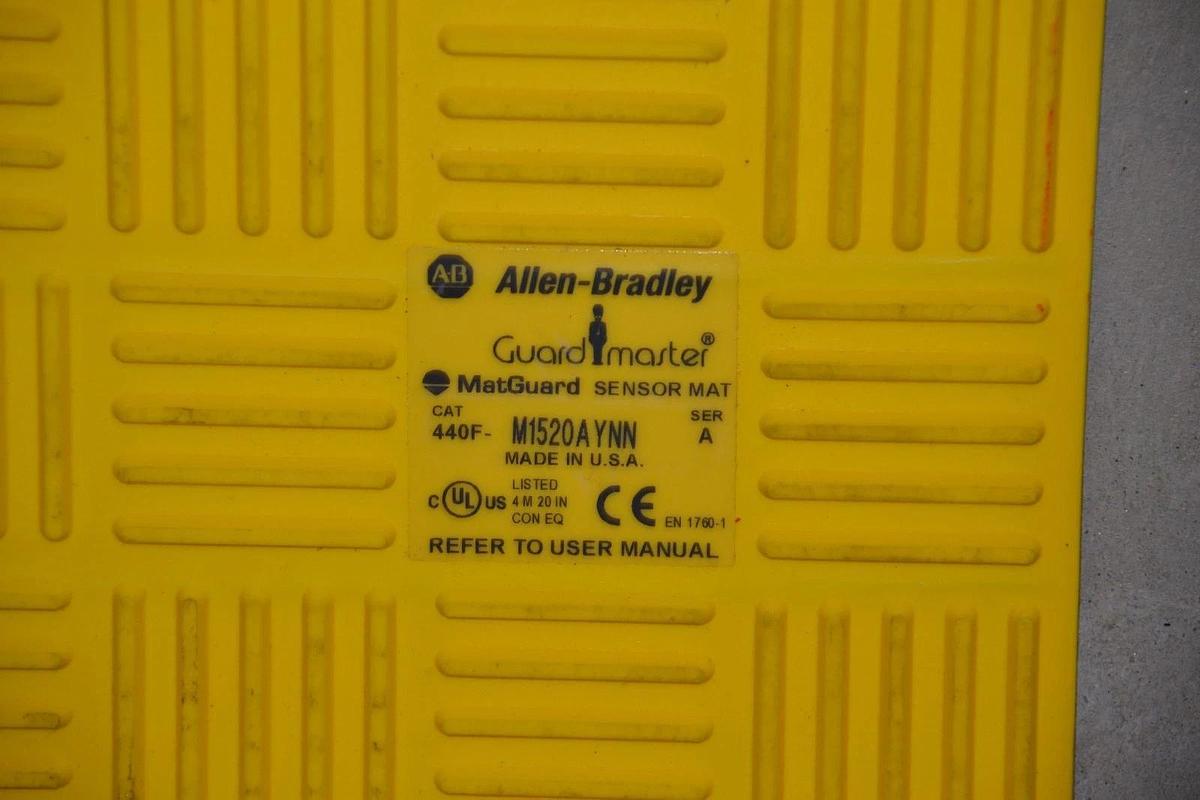 Allen Bradley 440F-M1520AYNN SAFETY MAT PRESSURE SENSITIVE  39 1/2"x29 1/2" NEW