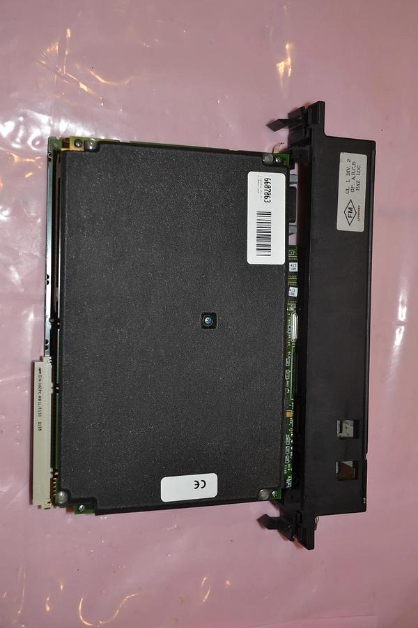 GE FANUC IC697CSE784 JB IC697CSE784-JB STATE LOGIC CPU W/512K 44A731463-001R01