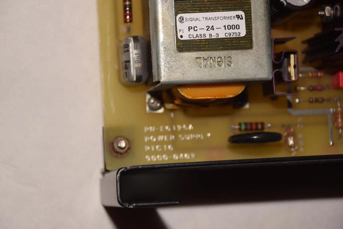 Used ACUMETER E6125 POWER SUPPLY, E6125A, 9000-0402, FOR TEMP ZONE CONTROLLER PTC16