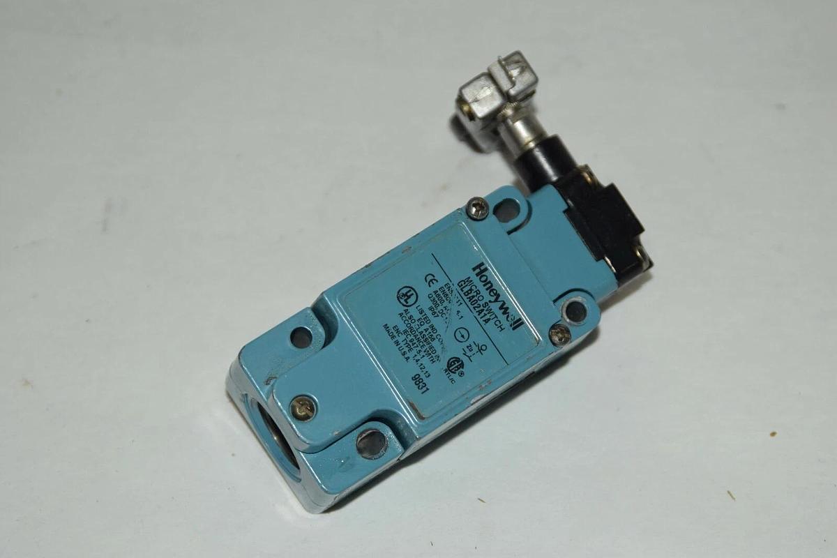 Used HONEYWELL GLBA02A1A Side Rotary Micro Switch