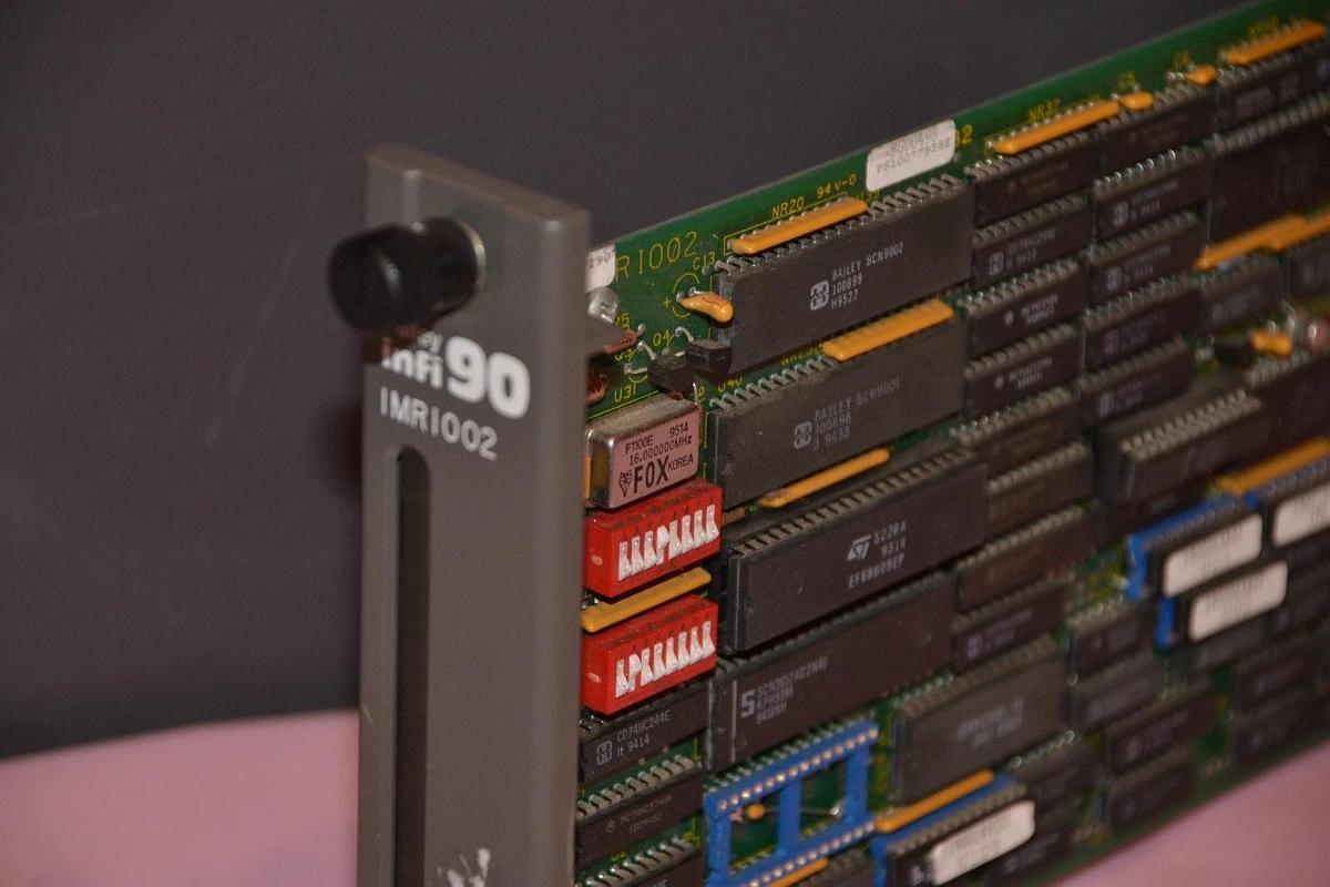 Used BAILEY CONTROLS IMRI002 INFI 90 I/O MODULE