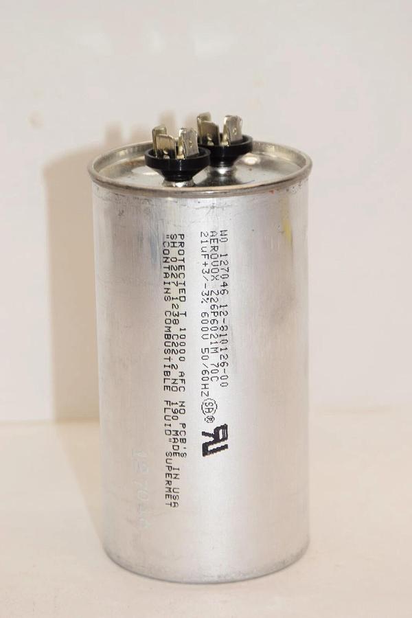Used AEROVOX 12-810126-00 Z26P6021M 21uF +3% -3% 50/60Hz Capacitor