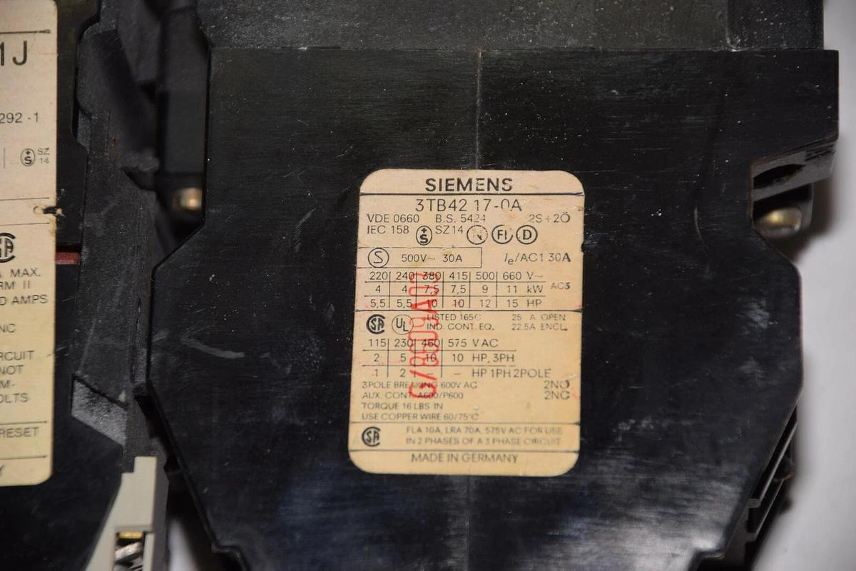 Used SIEMENS 3UA5200-1J 6,3-10A WITH 3 TB4217-0A 3UA52 & 3TB42 500V 30A 3PH CONTACTOR