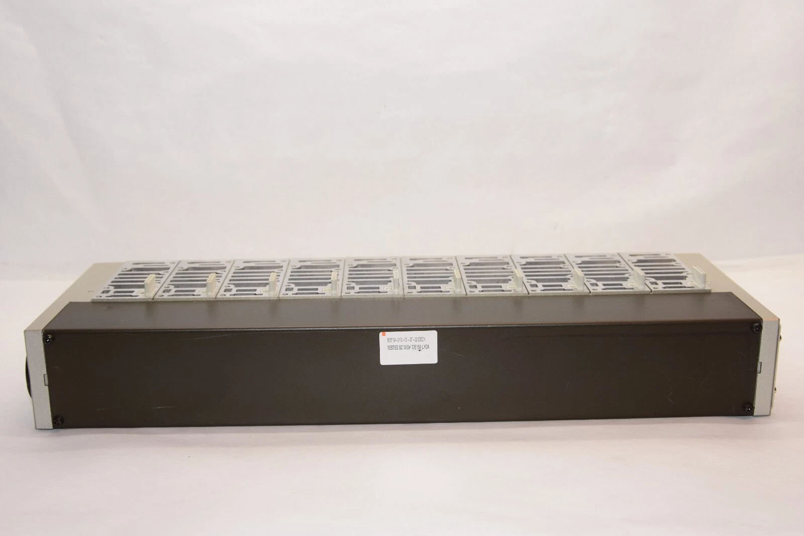 (NEW) SMC NVV5FS4-01FD-101-04T-031008CDN Manifold W/Gaskets