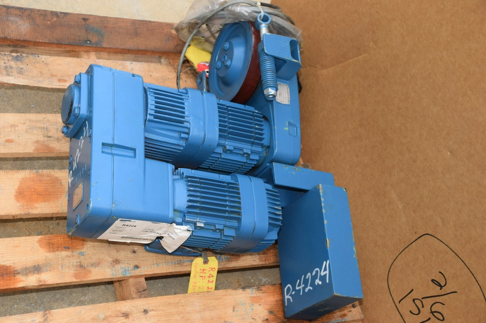 DeMag R4224 DRF-200 45701586 Friction Wheel Drive FG06 U2-H1-F1 45701586