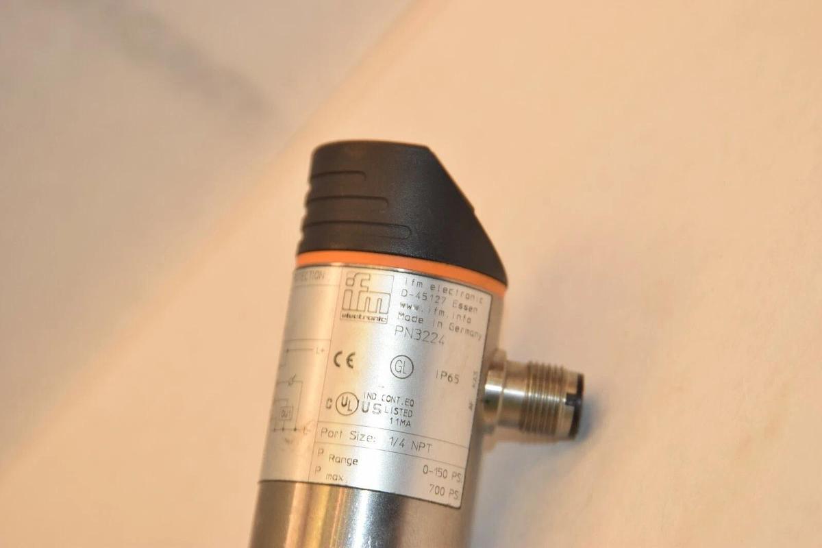 Used IFM ELECTRONICS PN3224 1/4"Npt 0-150psi 700psi MAX Pressure Sensor