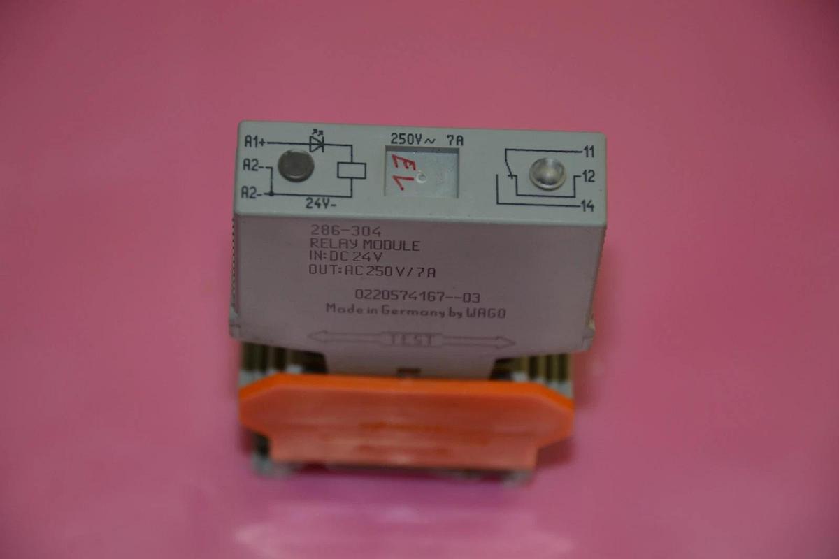Used WAGO RELAY MODULE 24V 24 V 286-304 286304