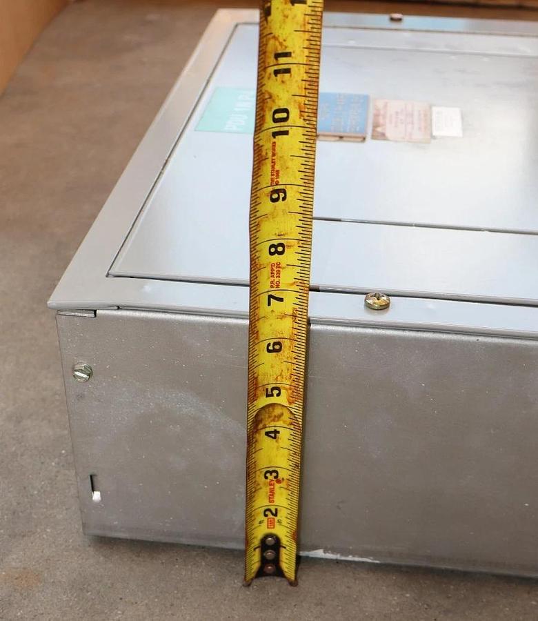 Used General Electric GE ASeries 400A Panelboard Panel AQF3424JBX 208y/120v 3ph 4w 42