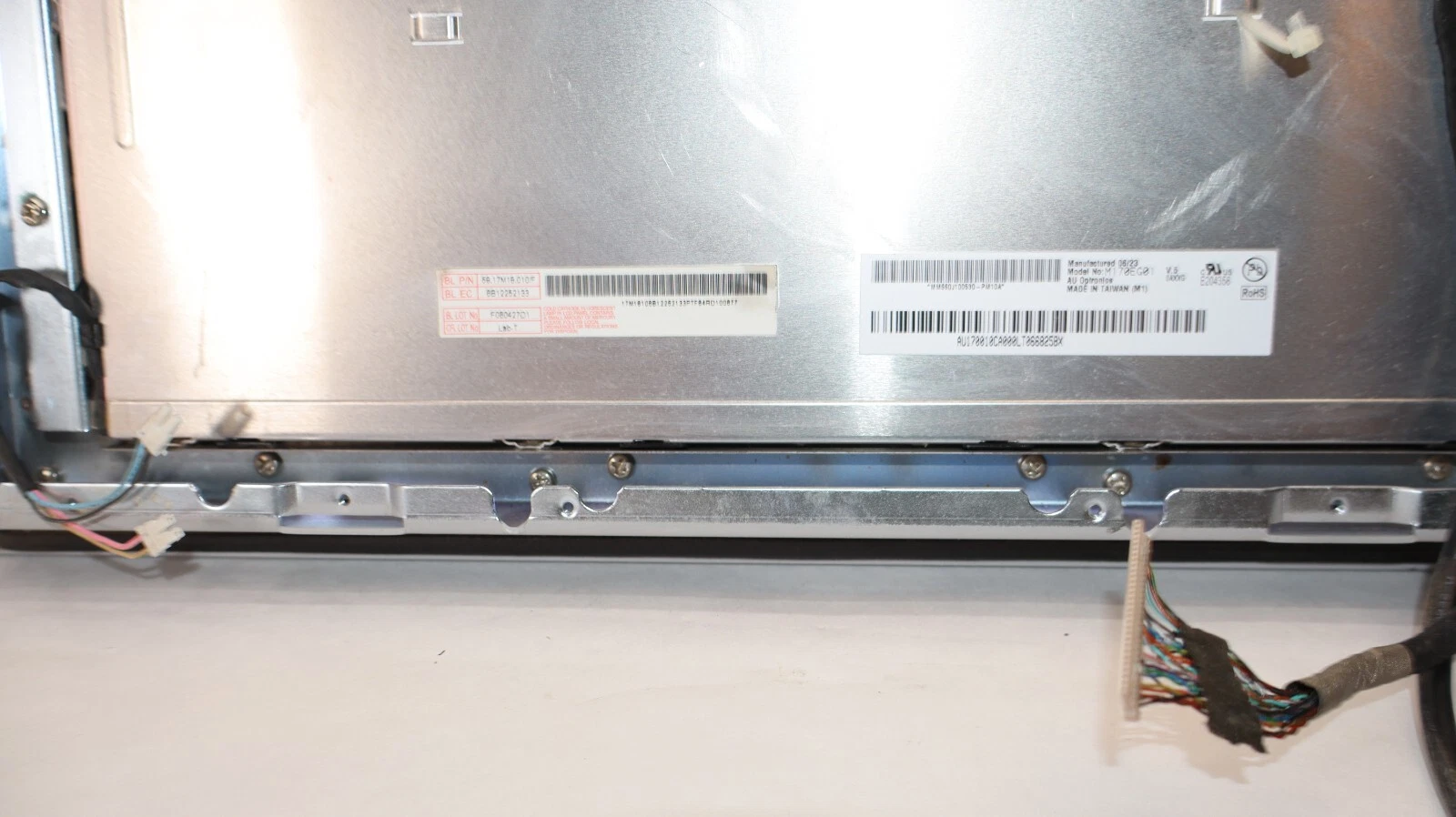 Used ALLEN BRADLEY / AU Optronics  M170EG01 17" VersaView 1700P LCD Screen Panel
