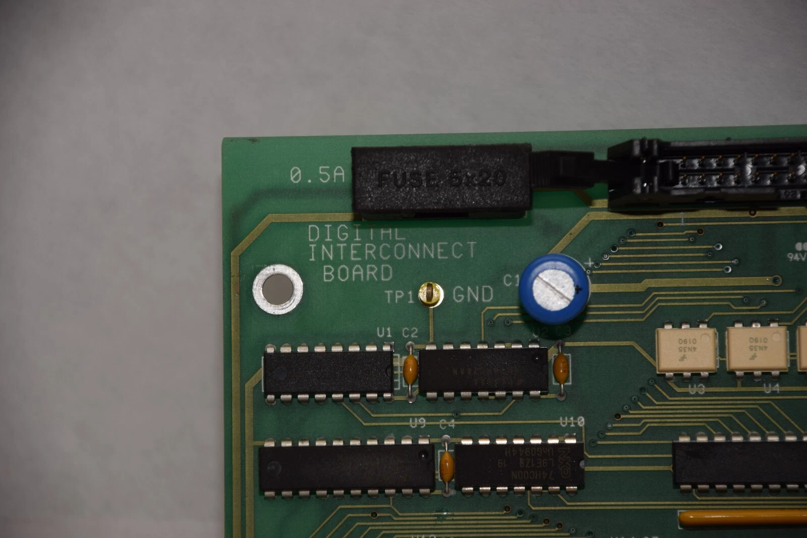 Used CPI CANADA INC 733947 , 73394702 Rev D Digital Interconnect Board Card