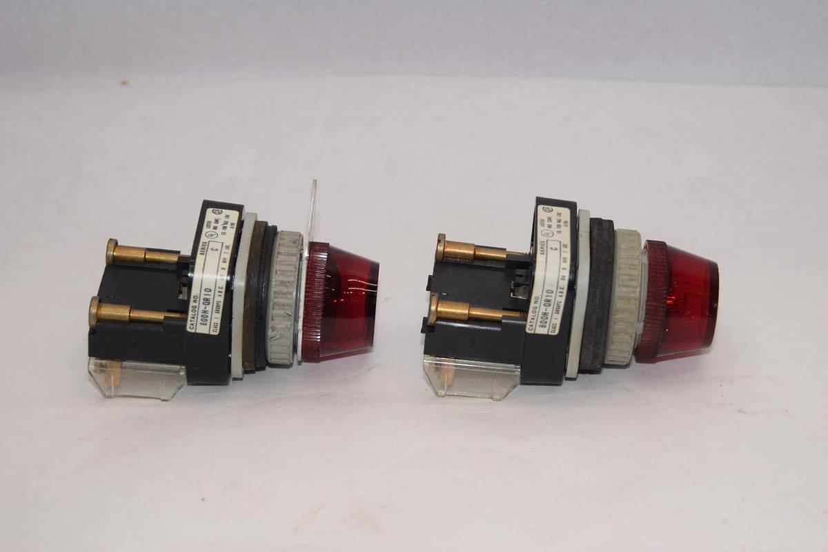 Used (Lot of 2) ALLEN BRADLEY 800H-QR10 Series C Red Indicator Light
