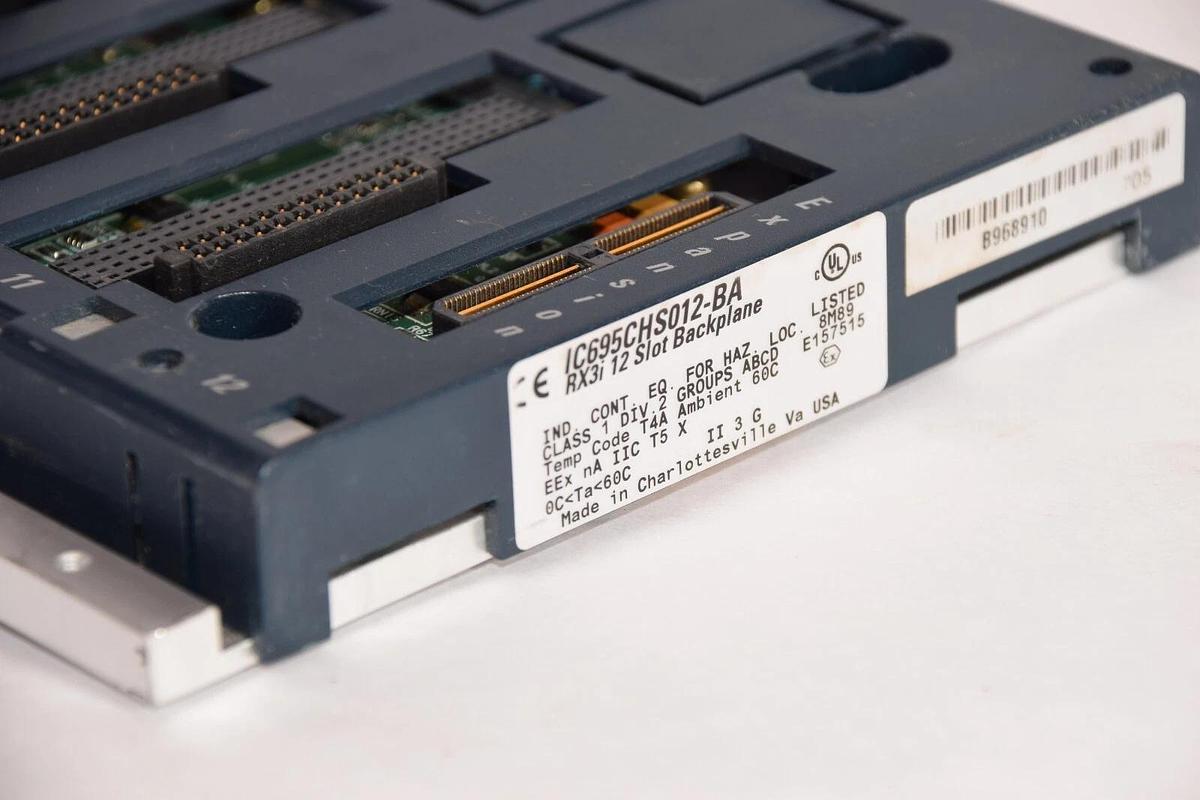 Used GE FANUC IC695CHS012-BA RX3i 12-Slot Backplane *Casing Cracked/Chipped*