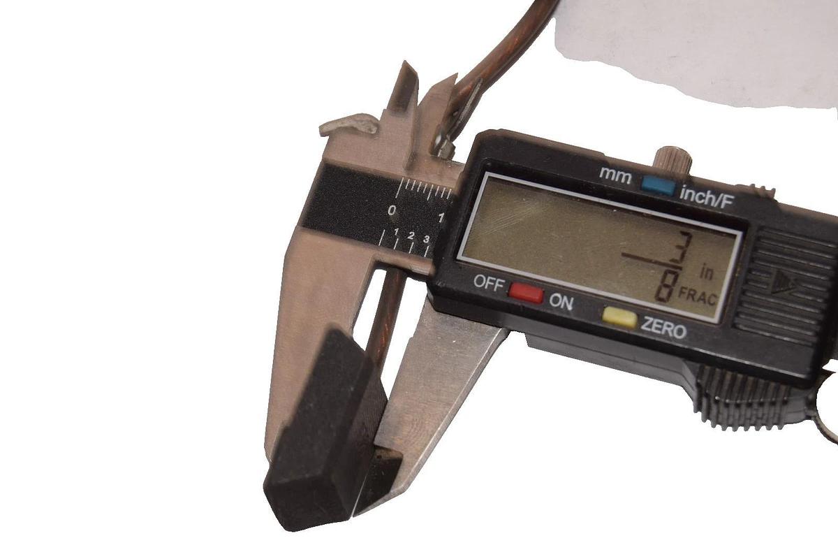 E36 Carbon Motor Brush 1-1/16" x 3/4" x 3/8"  (Lot of 5 - New)