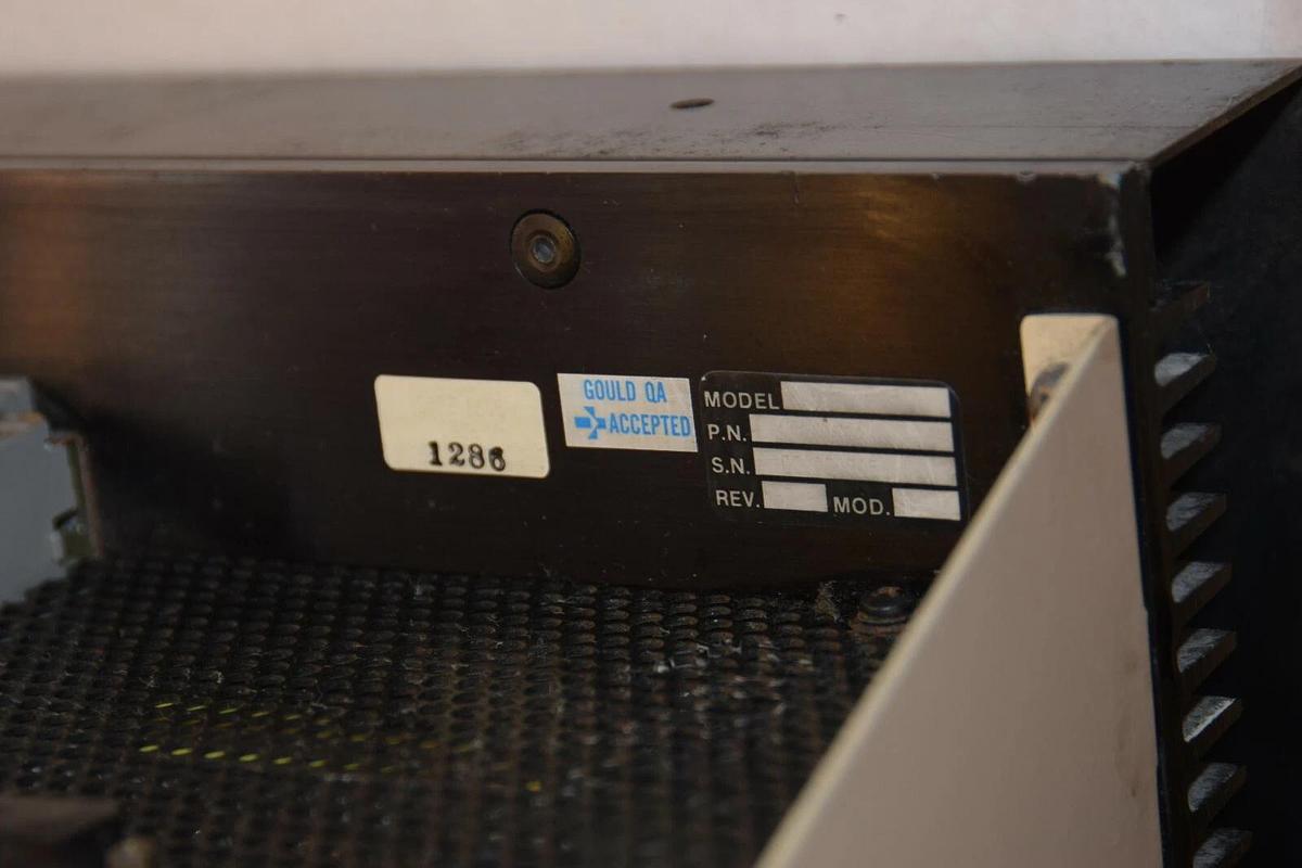 Used GOULD CL114 110-0054 Cyberline 1000 Brushless Servo Drive Controller