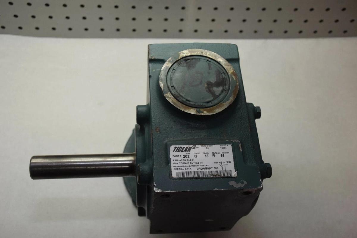 Used DODGE TIGEAR Worm Gear Speed Reducer Gear Box 202Q18R56 18:1 ratio
