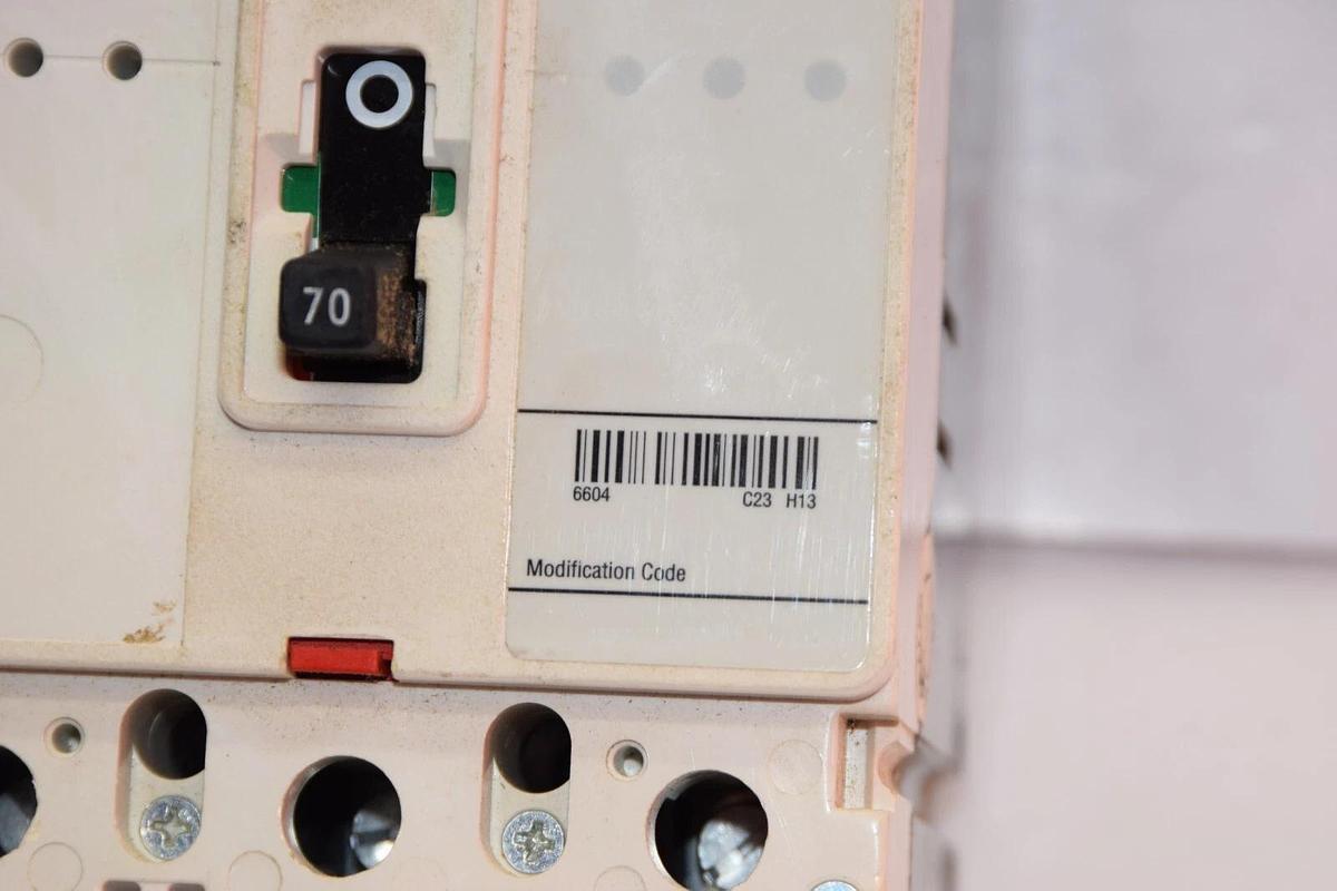 Used WESTINGHOUSE FD SERIES 3p 3 Pole 70A 70 Amp Breaker *CHIP*