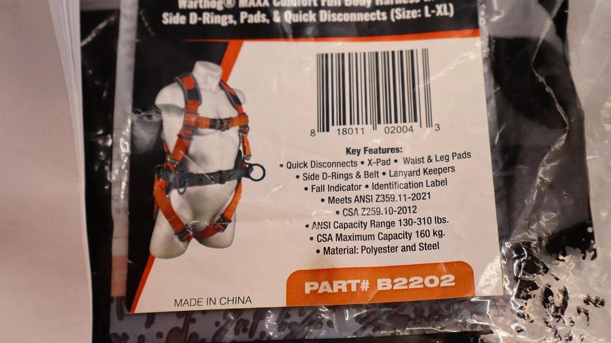 (NEW) MALTA DYNAMICS / WARTHOG B2202 Full Body Harness Size L-XL