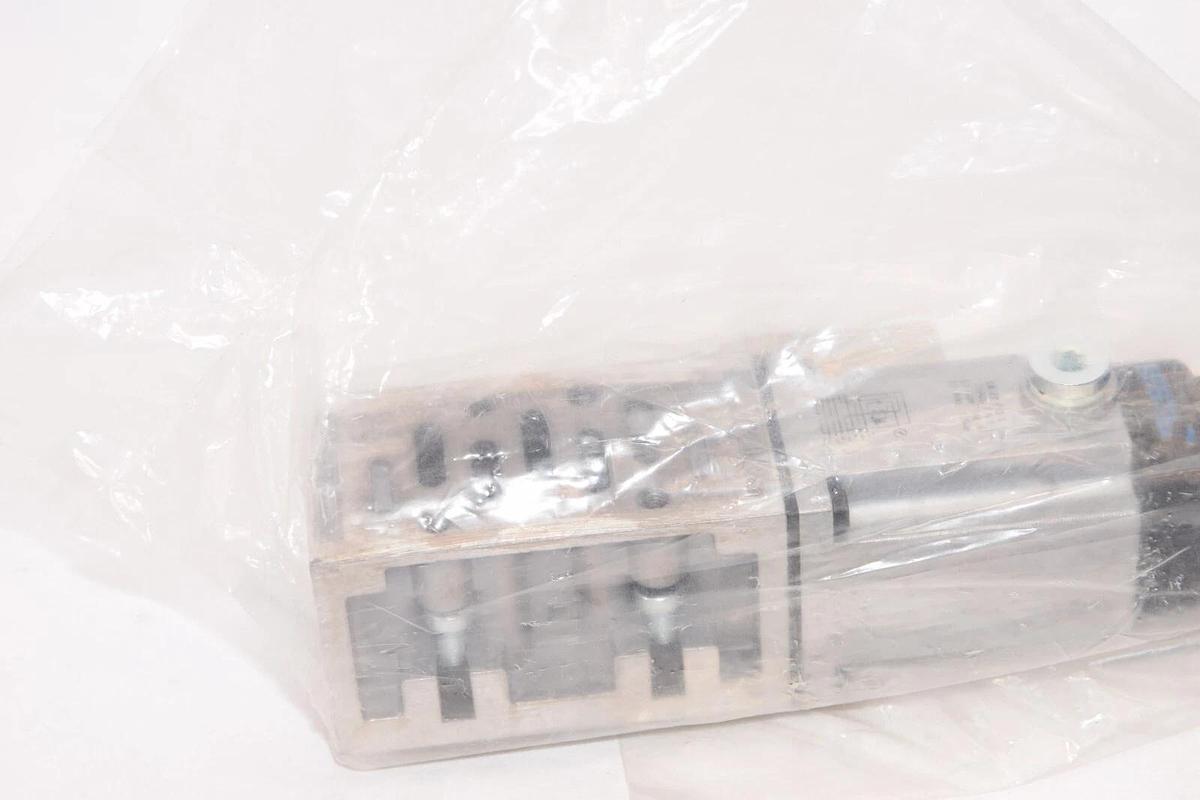 (NEW) FESTO LR-ZP-P-D-1 LR-ZP-P-D-1-ASY 13000434 Pressure Regulator Kit