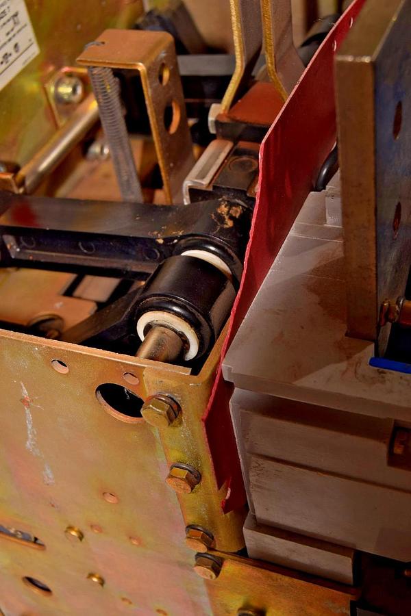 Refurbished Cutler-Hammer EATON Size Sz 7 Contactor 10-5828 Ser B1 810Amp 230/460/575v 480v