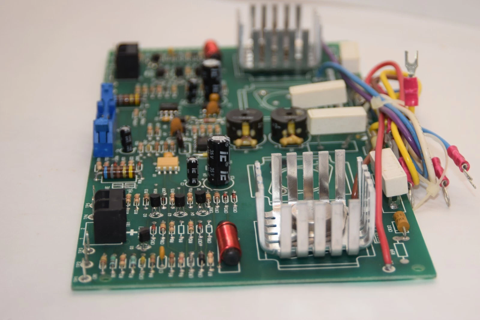 (NEW) EMERSON / LIEBERT 02-786495-01 Inverter Base Drive Board