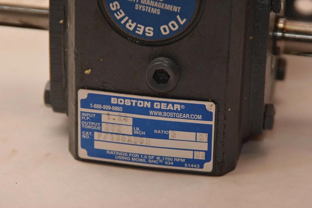 (NEW) BOSTON GEAR F7135XB5H Ratio 5:1 1.25Hp 202 Torque Rt Angle Speed Reducer