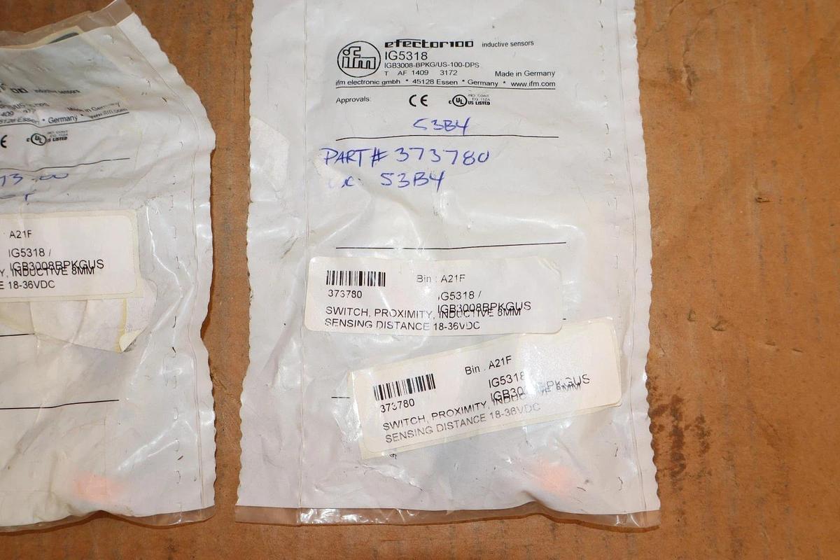 Rexnord Mat-Top Chain 5' 10146241 HP7956TAB-15IN MTW S HP7956TAB-15INMTWS (NEW)