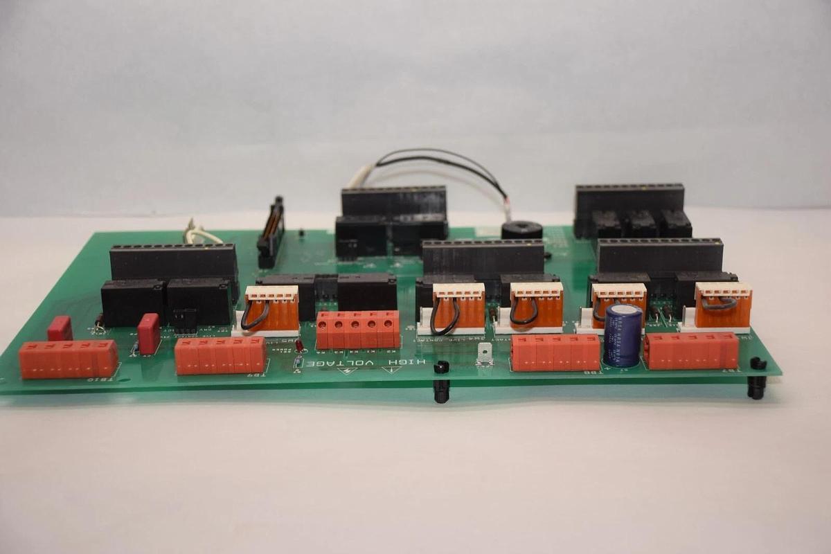 Used CPI CANADA 733184 00 , 733182 Room Interface Board Card