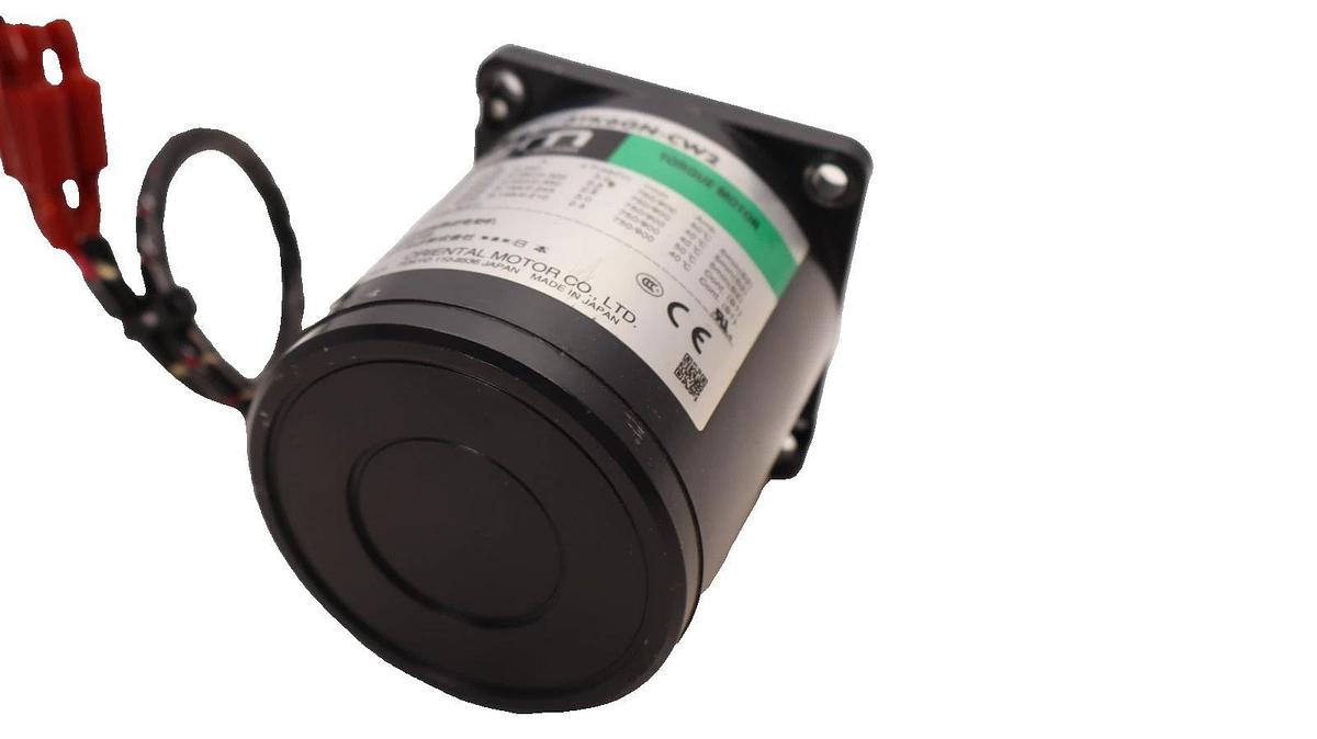 Used ORIENTAL MOTOR 3TK6GN-CW2 , 3TK6GNCW2 Torque Motor