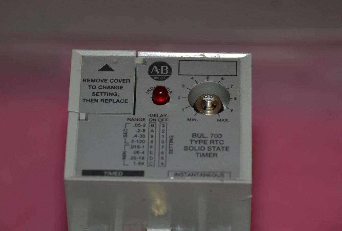 Used Allen Bradley 700 RTC Solid State Timer 700-RTC00110U1 Ser. A 110/120vac 120vdc