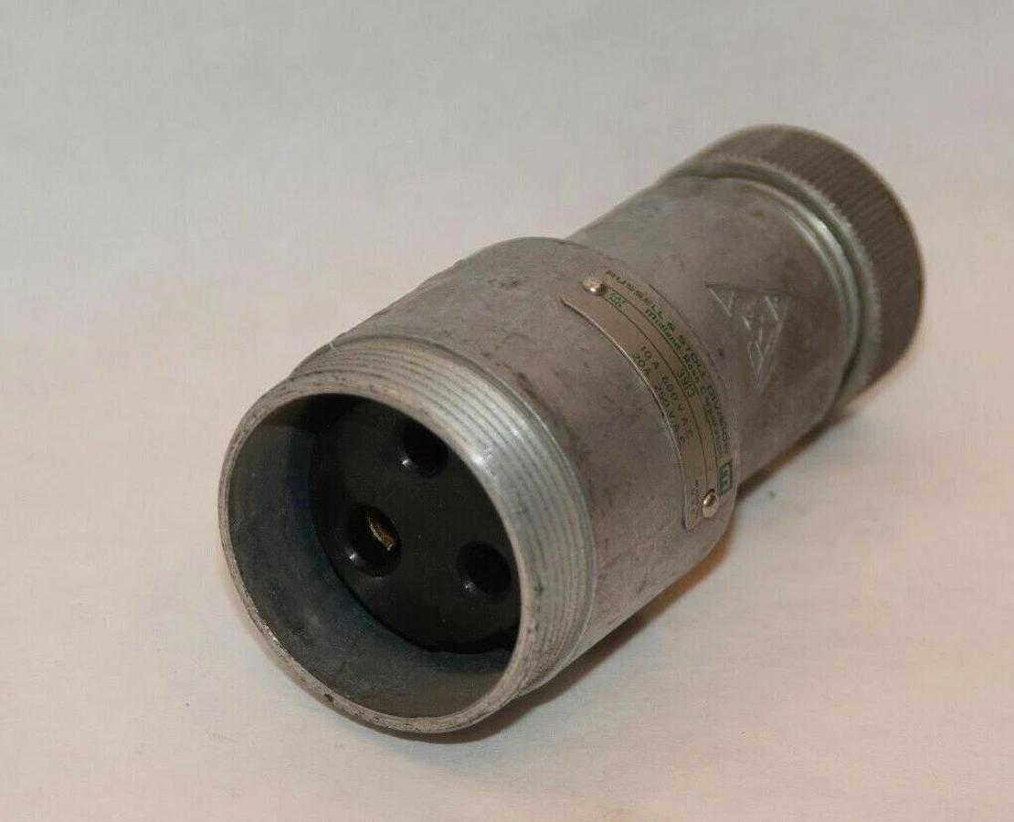 (NEW) RUSSELL & STOLL DIVISION 3913 10A, 600 20A, 250Vac Connector