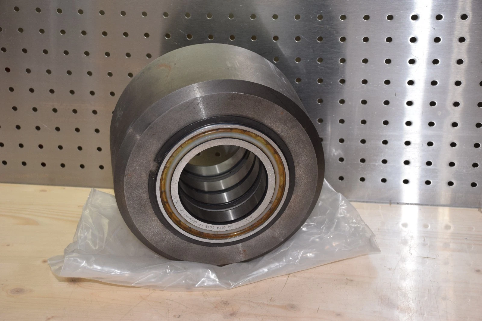 INA SL04 5018-PP Bearing SL04508PP 0072 K037 Quad Row Spherical pillow block NEW