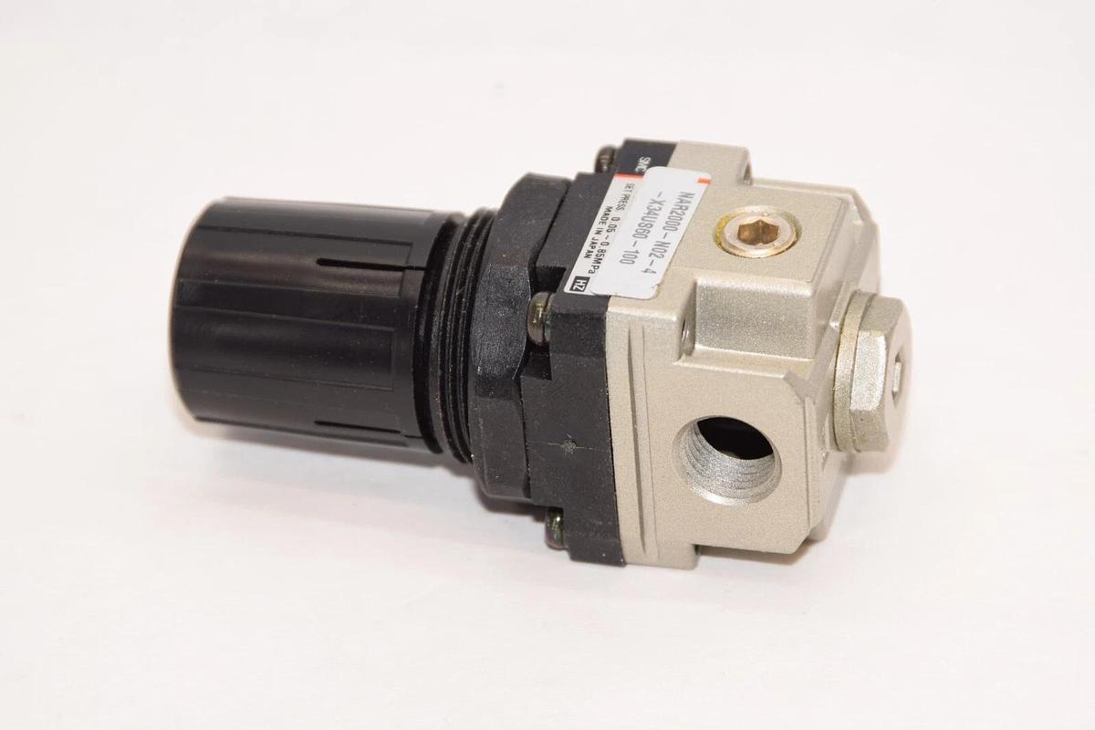 (NEW) SMC NAR2000-N02-4-X34US60-100 NAR2000-N02-4 1/4" Regulator