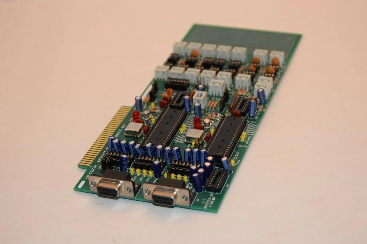 Used 509 TECHNOLOGIES 2005 3368340509 336 834 0509 IQE-DE326340 94V-0 Circuit Board