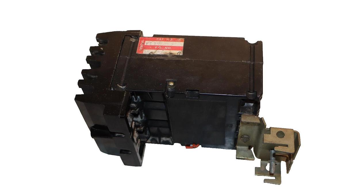 Used Square D 90A 90 Amp Circuit Breaker FC34090G Series 3 Shunt Trip 480VAC