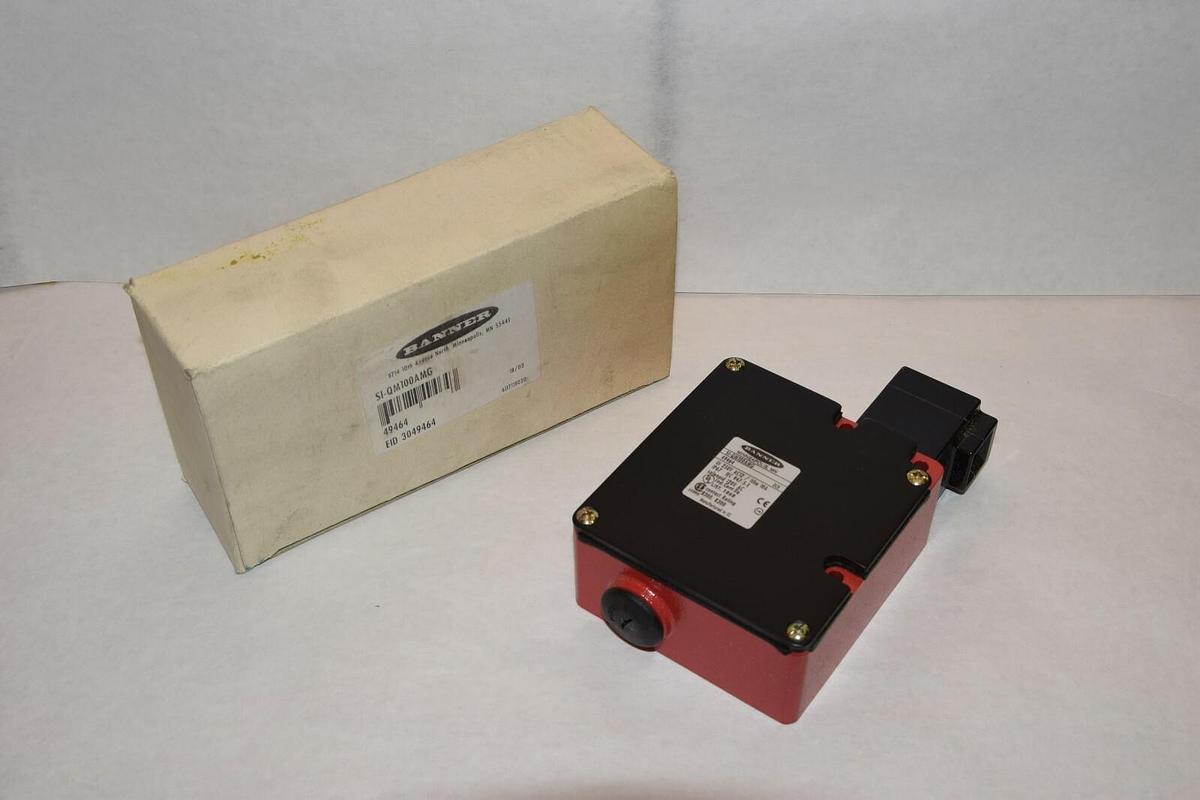NEW BANNER ENGINEERING SI-QM100AMG SAFETY INTERLOCK SWITCH