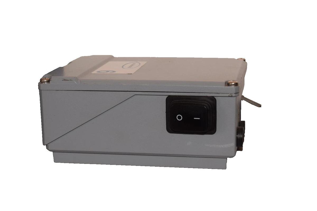 Used Vacuubrand RE 6W , RE6W Vacuum Pump