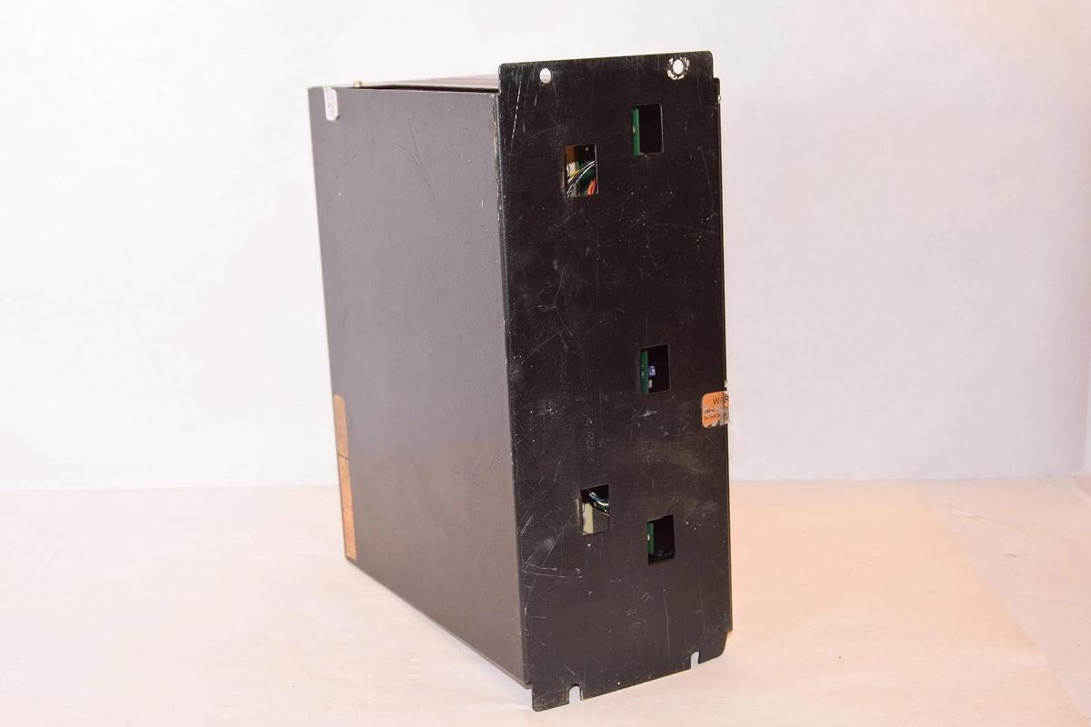 Used KOLLMORGEN  BDS4A-230J-0001/604B3 / BDS4A230J0001604B3  Industrial Servo Drive