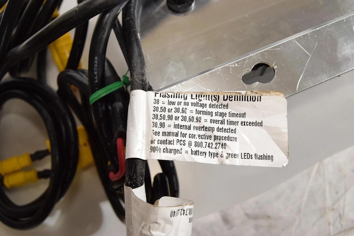 Used DeltaVolt PS4 Quad Pro Four 15Amp (4-Banks) Lithium Marine Battery Charger Boat