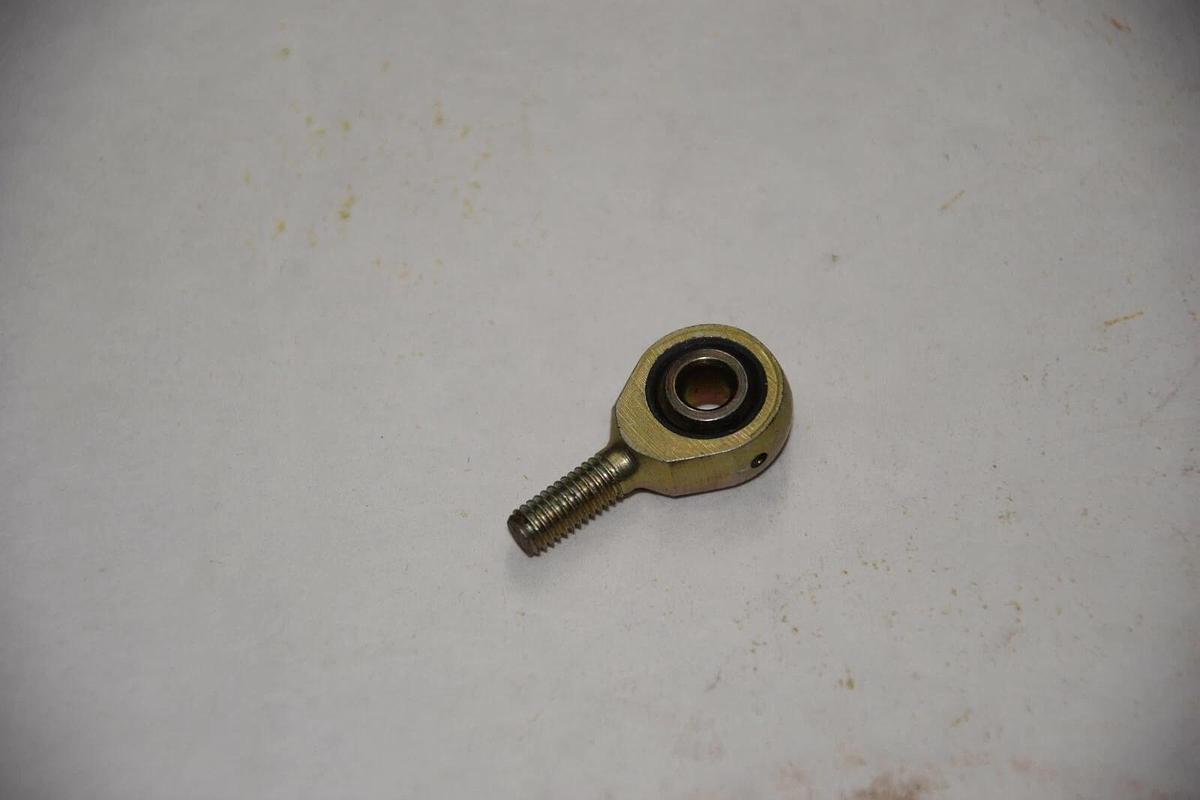 NO NAME XC-3 XC3 202786-10 3/16" ROD END NEW