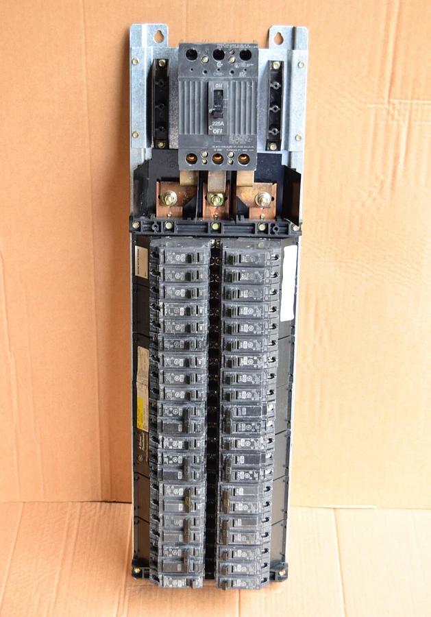 Used General Electric GE A Series 225A Panelboard Interior AQL3422ATX AXB4M9 3ph 4w