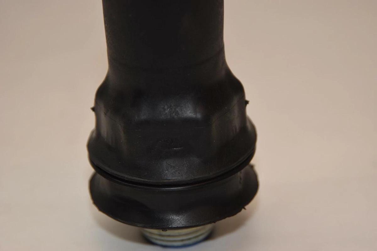 (NEW) THOMSAS & BETTS ST3/4-G 3/4" Liquid-Tight Gray Connector Conduit Fitting