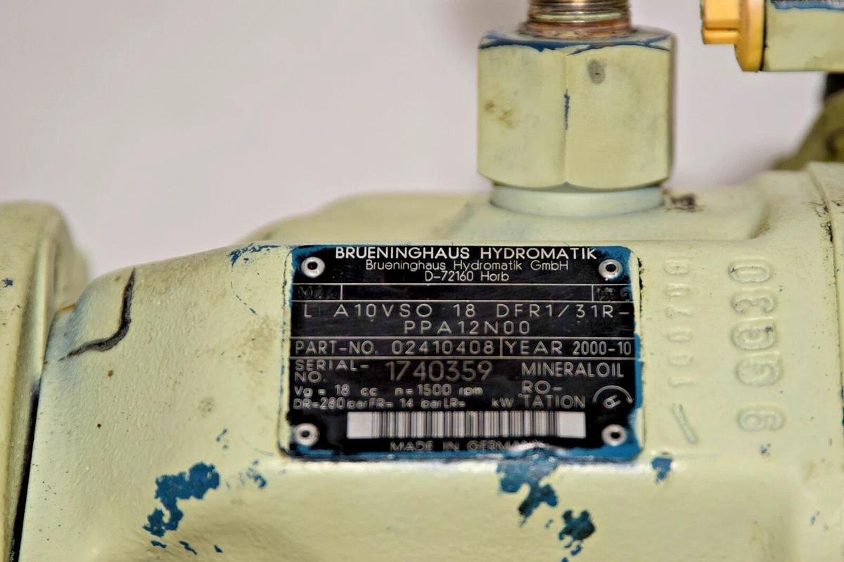 Used REXROTH Pump A10VSO18DFR1/31R-PPA12N00 A10VSO 18 DFR1/31R-PPA12N00 02410408