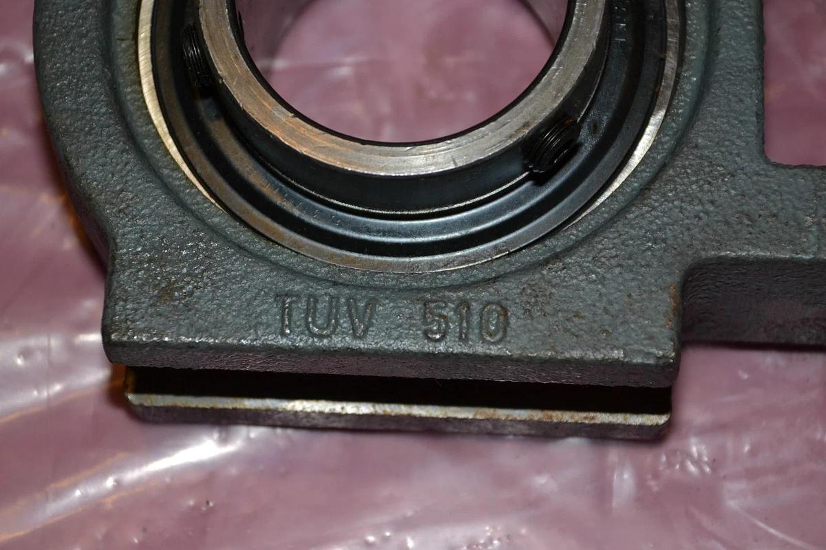 SKF BEARING TUV 510 TUV510 TUV-510 Rod end   NEW