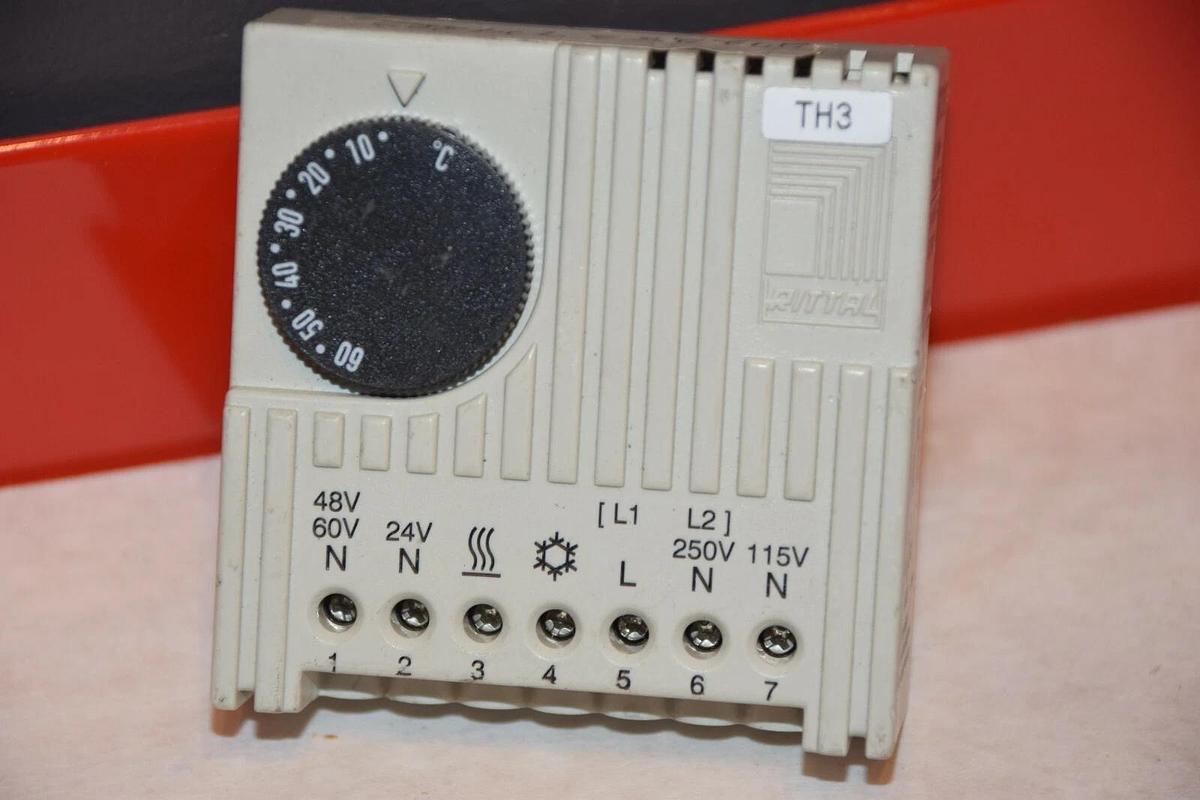 Used (LOT OF 2) RITTAL SK 3110 SK3110 10(4)A 30W TEMPERATURE CONTROL SWITCH