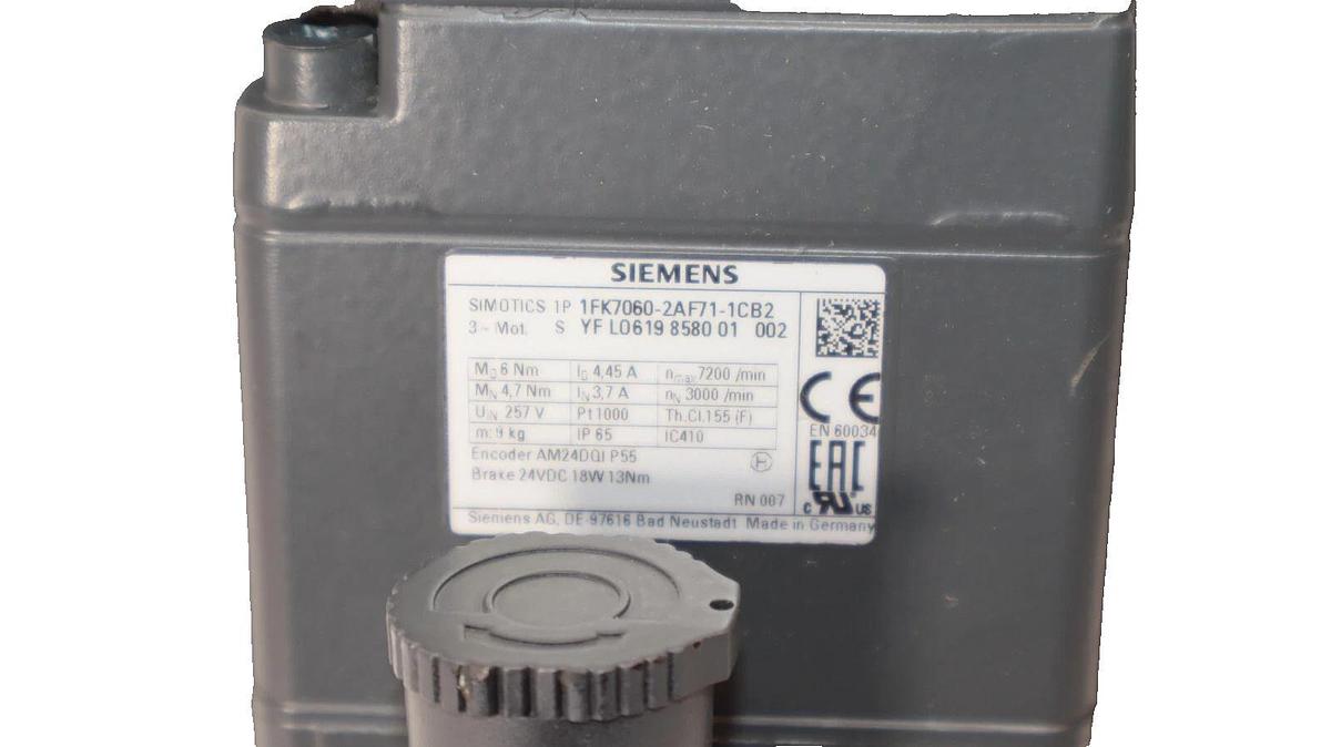 SIEMENS Servo Motor 1FK7060-2AF71-1CB2 1FK70602AF711CB2 3.7A 3000rpm 3ph (NOS)