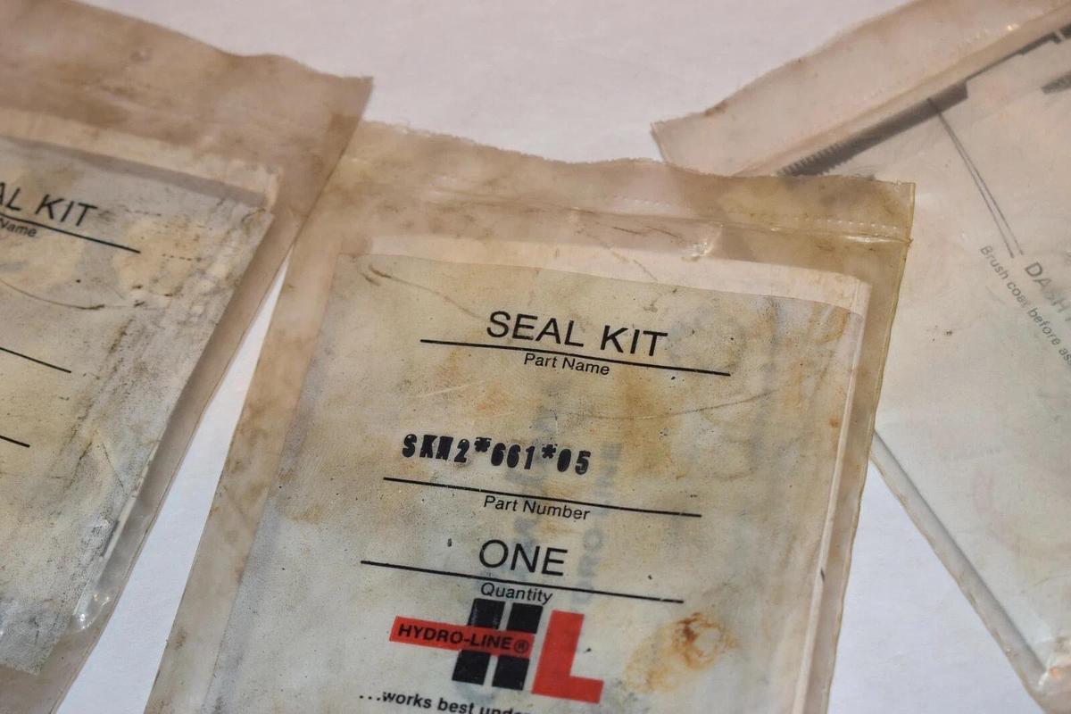 NEW (LOT OF 3) HYDRO-LINE SKN2-661-05 SKN266105 5/8" ROD SEAL KIT