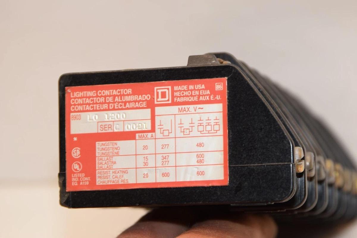 Used SQUARE D 8903 L0 1200 20A Series C Lighting Contactor *Base Only*