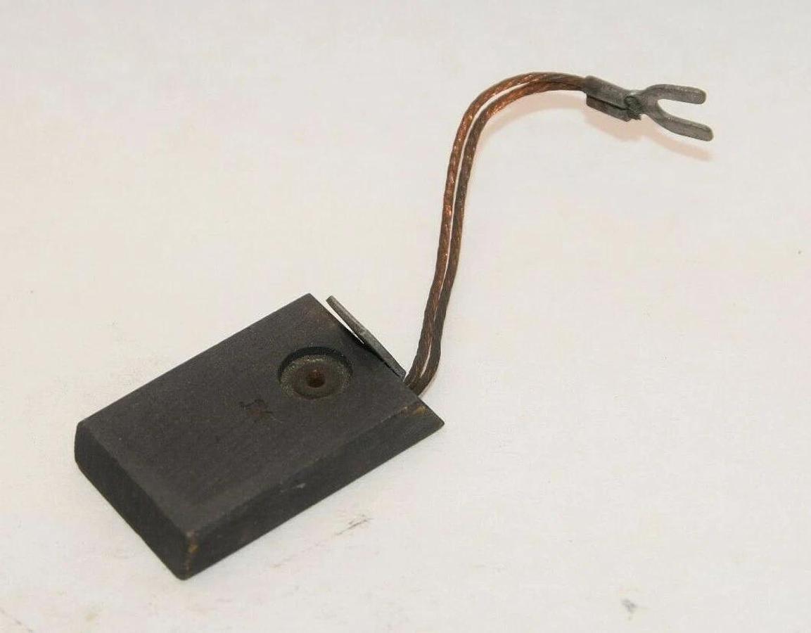 (NEW) SOUTHERN 603 #603 1-1/4" x 3/8" Carbon Brush